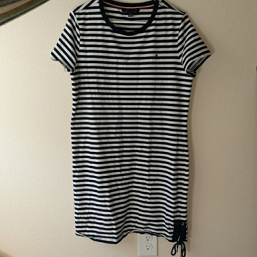 TOMMY HILFIGER dress